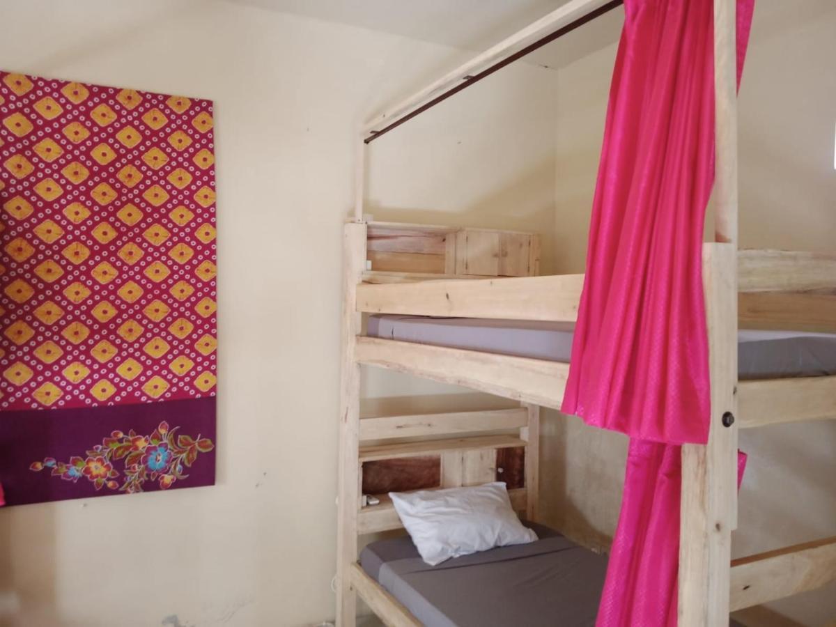 Barracuda Beach Hostel Амед Экстерьер фото