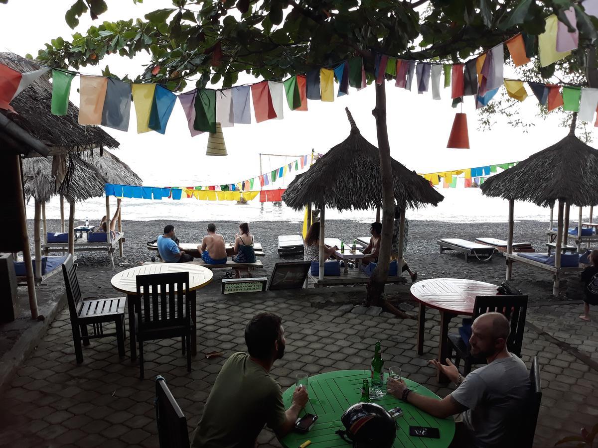 Barracuda Beach Hostel Амед Экстерьер фото
